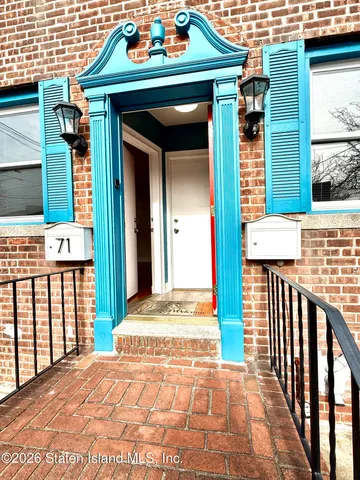 $759,000 | 71 Dongan Avenue | Castleton Corners