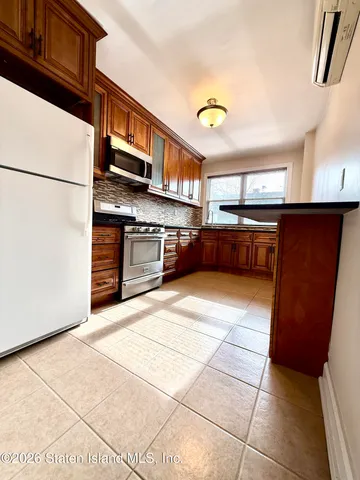 $759,000 | 71 Dongan Avenue | Castleton Corners