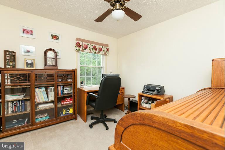 907 Metfield Road Baltimore, MD 21286 - Photo 11 of 26 Bedroom