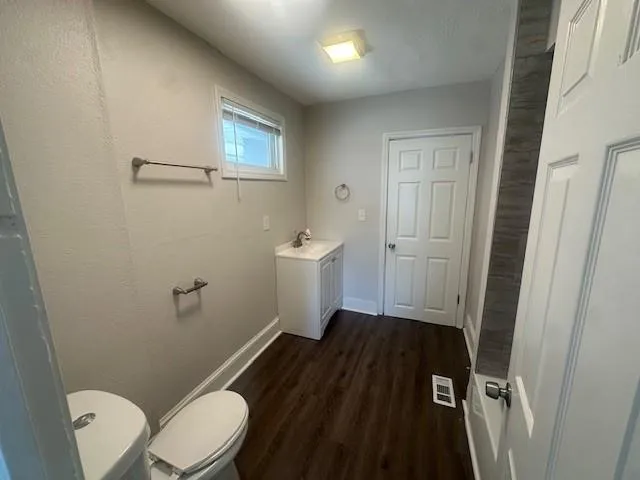 $164,900 | 5702 Forest Avenue, Kansas City, MO 64110