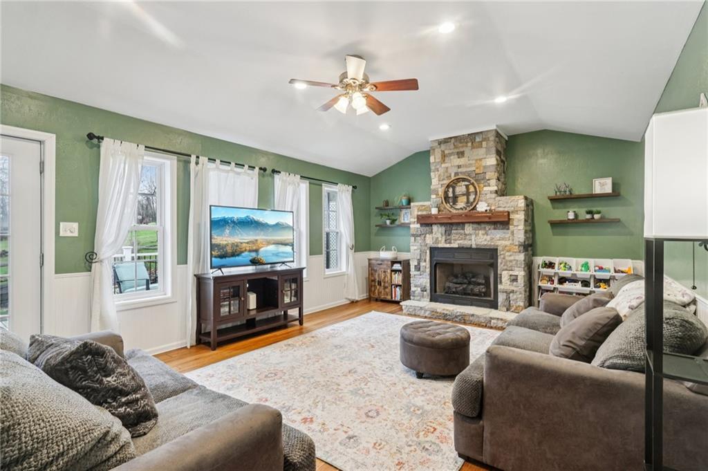 9 Rose Street Eighty Four, PA 15330 - Photo 15 of 33