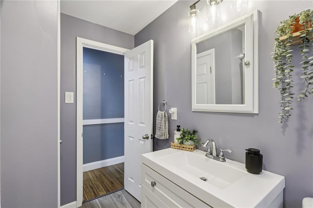 9 Rose Street Eighty Four, PA 15330 - Photo 20 of 33