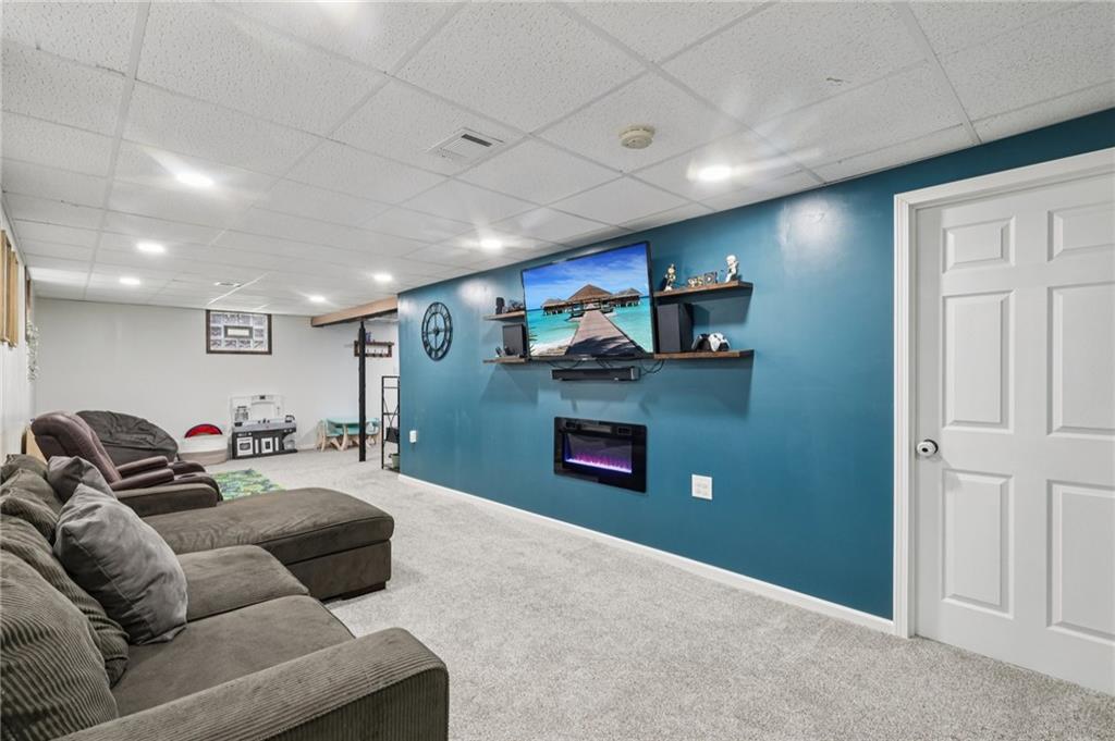 9 Rose Street Eighty Four, PA 15330 - Photo 24 of 33