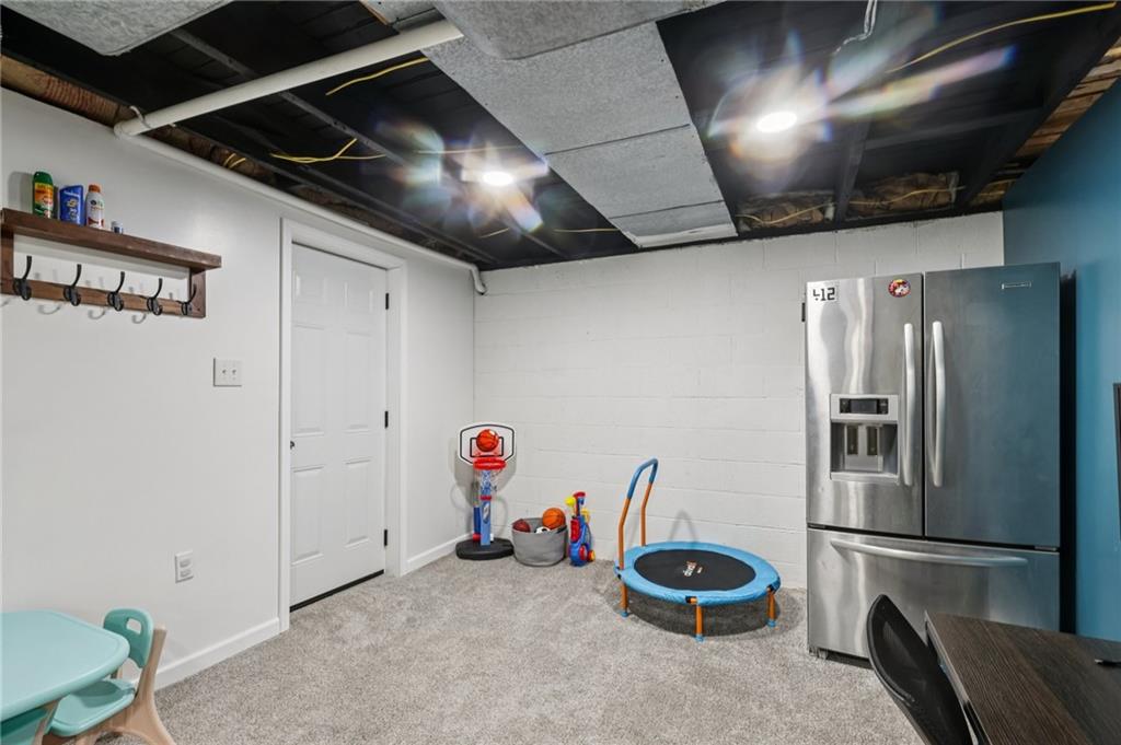 9 Rose Street Eighty Four, PA 15330 - Photo 26 of 33