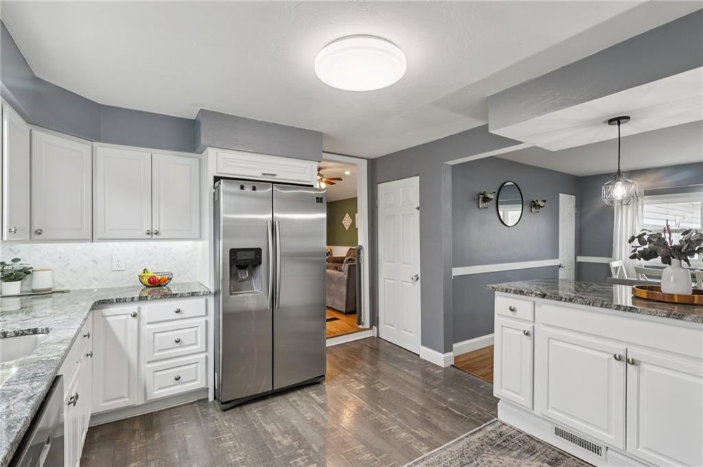 9 Rose Street Eighty Four, PA 15330 - Photo 10 of 33