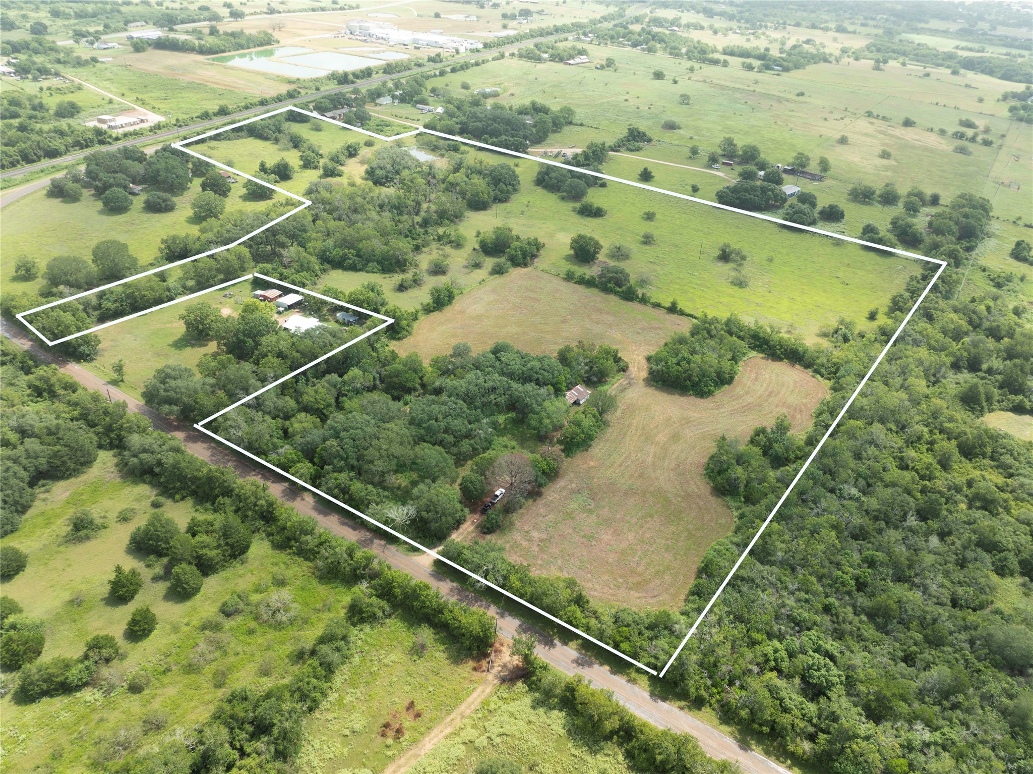 1340 Cr 253 Road Weimar, TX 78962 - Photo 16 of 18