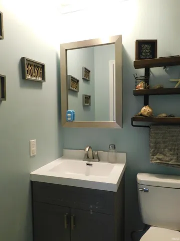 $209,900 | 4592 East State Road 160, Salem, IN 47167