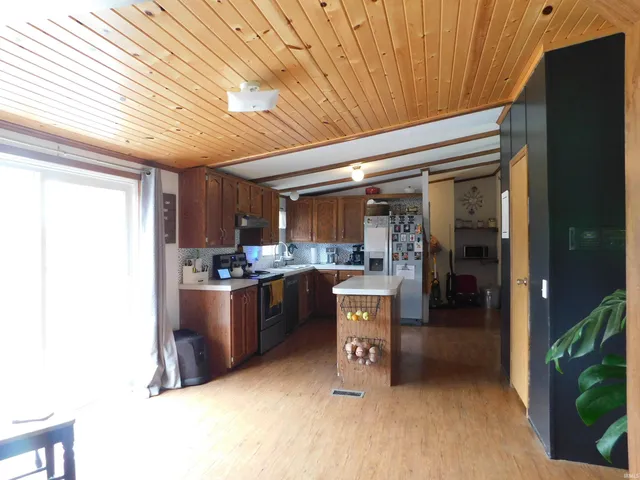 $209,900 | 4592 East State Road 160, Salem, IN 47167