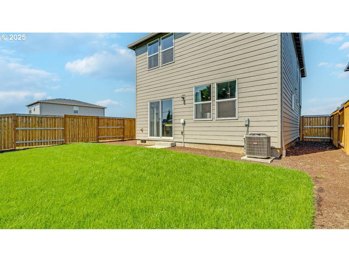 2945 U Street Springfield, OR 97477 - Photo 28 of 29