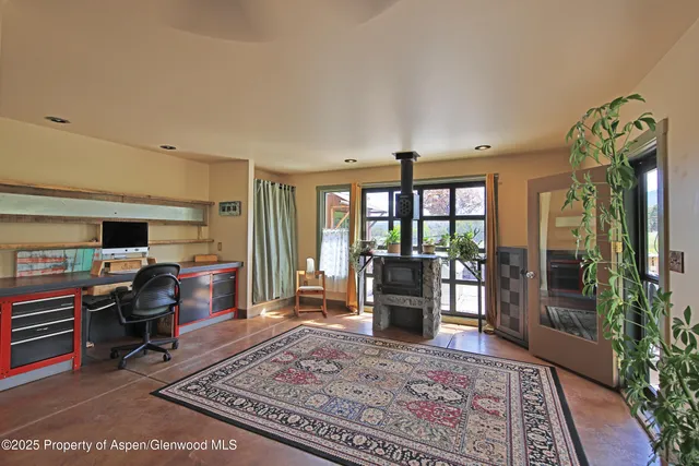 $995,000 | 10491 54 7/10 Road, Molina, CO 81646