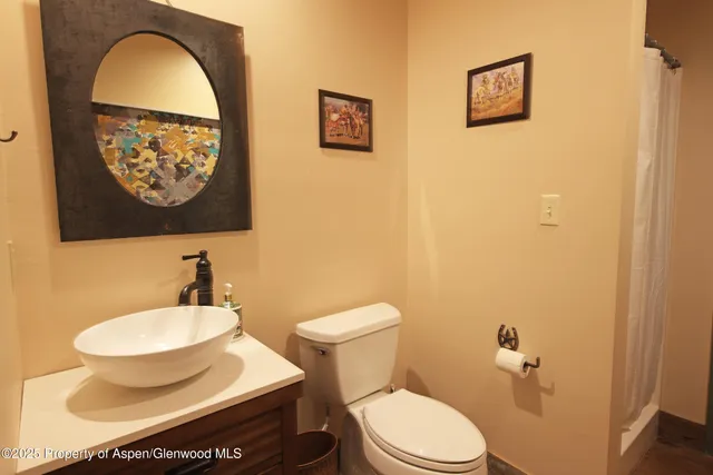 $995,000 | 10491 54 7/10 Road, Molina, CO 81646