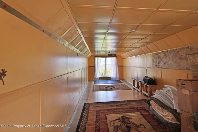 $995,000 | 10491 54 7/10 Road, Molina, CO 81646