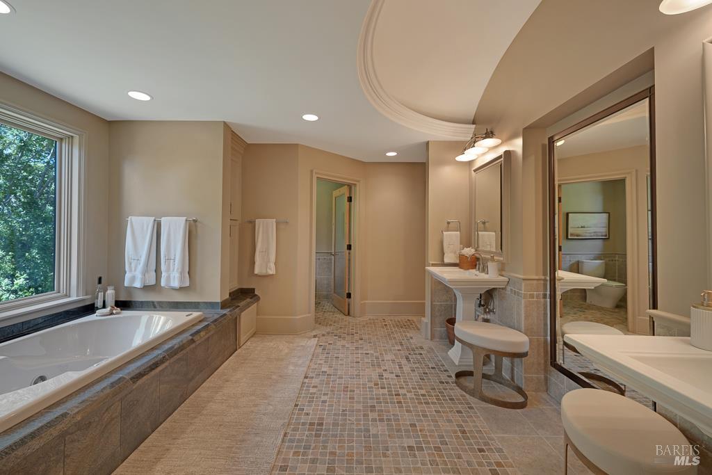 10533 Westside Road Healdsburg, CA 95448 - Photo 27 of 53