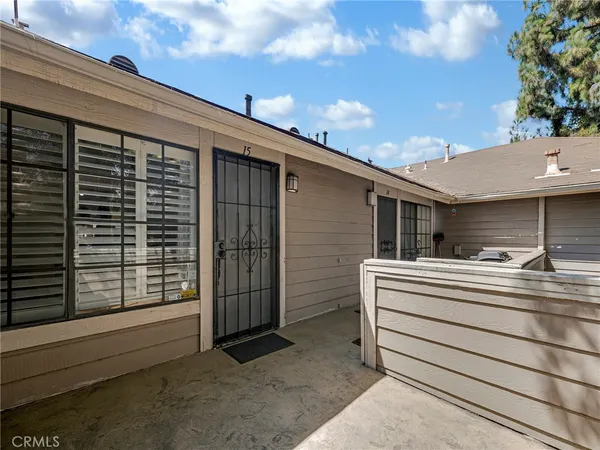 a view of a house with a garage