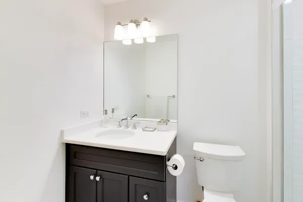 $815,000 | 339 North Emroy Avenue, Elmhurst, IL 60126