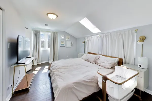 $815,000 | 339 North Emroy Avenue, Elmhurst, IL 60126