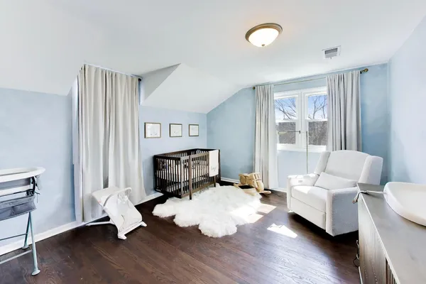 $815,000 | 339 North Emroy Avenue, Elmhurst, IL 60126