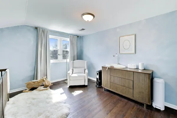 $815,000 | 339 North Emroy Avenue, Elmhurst, IL 60126