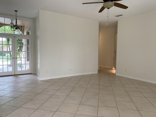 194 Hampton Place Jupiter, FL 33458 - Photo 5 of 12 Greatroom