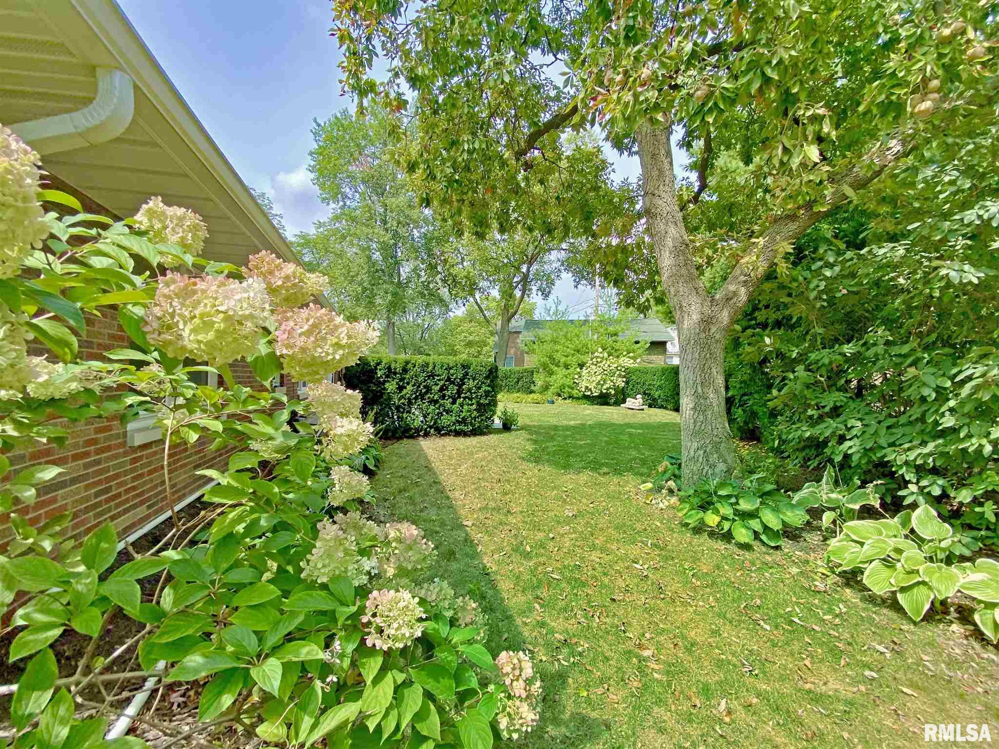 409 West Ridgemont Road Peoria, IL 61614 - Photo 29 of 30 Gallery Image 29