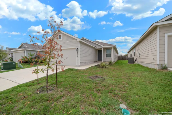 $1,550 | 6534 Augustus Magee, San Antonio, TX 78220