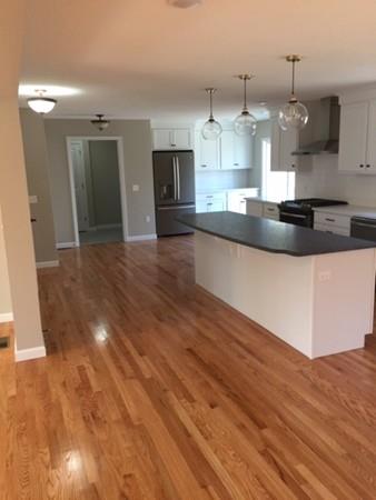 92 Thresher Road Hampden, MA 01036 - Photo 4 of 6