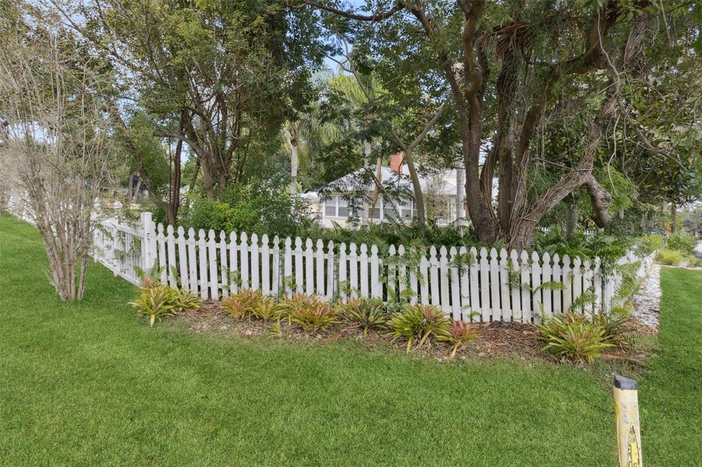 1021 East 3rd Avenue Mount Dora, FL 32757 - Photo 44 of 44