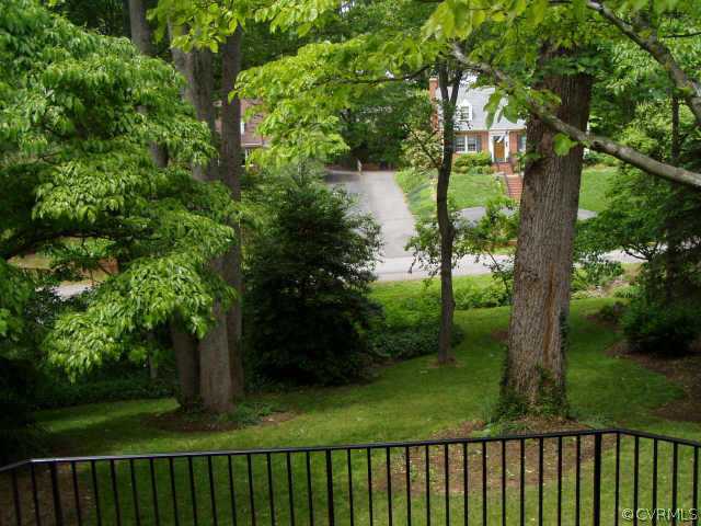 7731 Brookside Road Richmond, VA 23229 - Photo 7 of 7 a view of a balcony