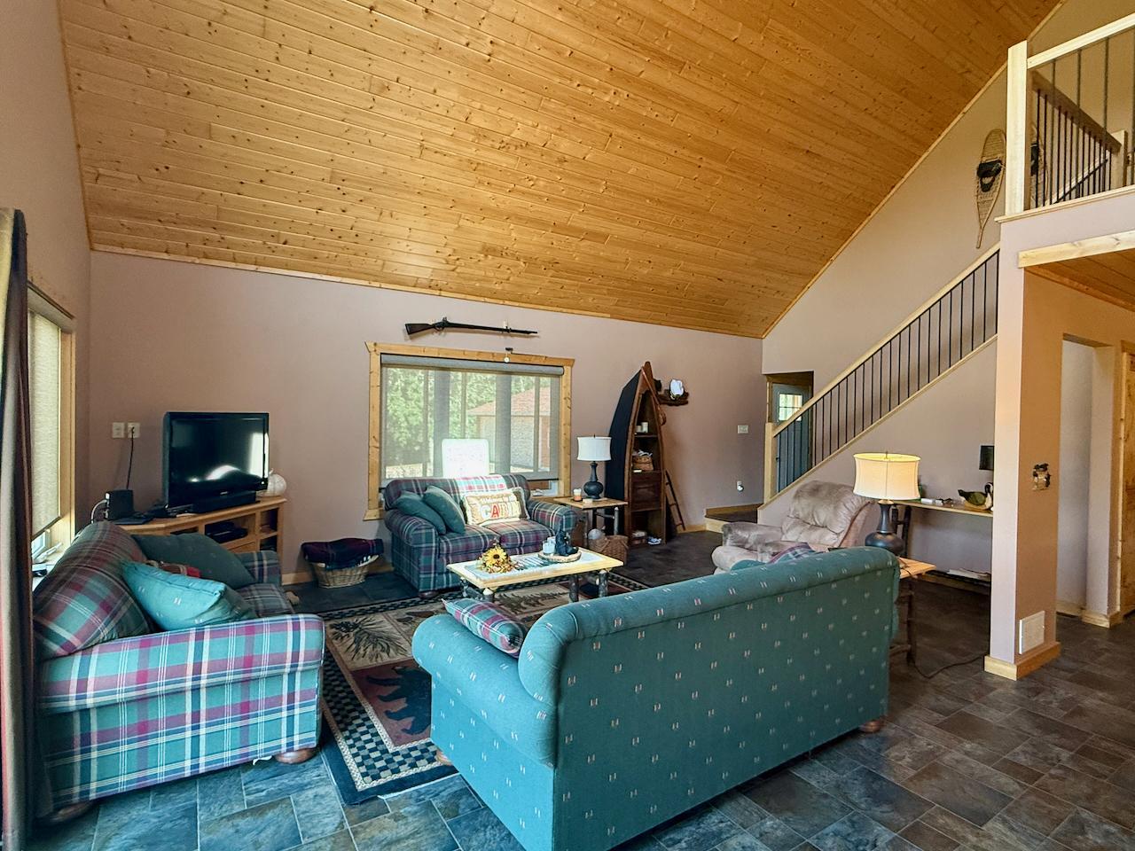 38252 Cloverdale Road Hinckley, MN 55037 - Photo 38 of 54