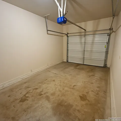 $1,395 | 5007 Summit Wood, Unit 4, San Antonio, TX 78229