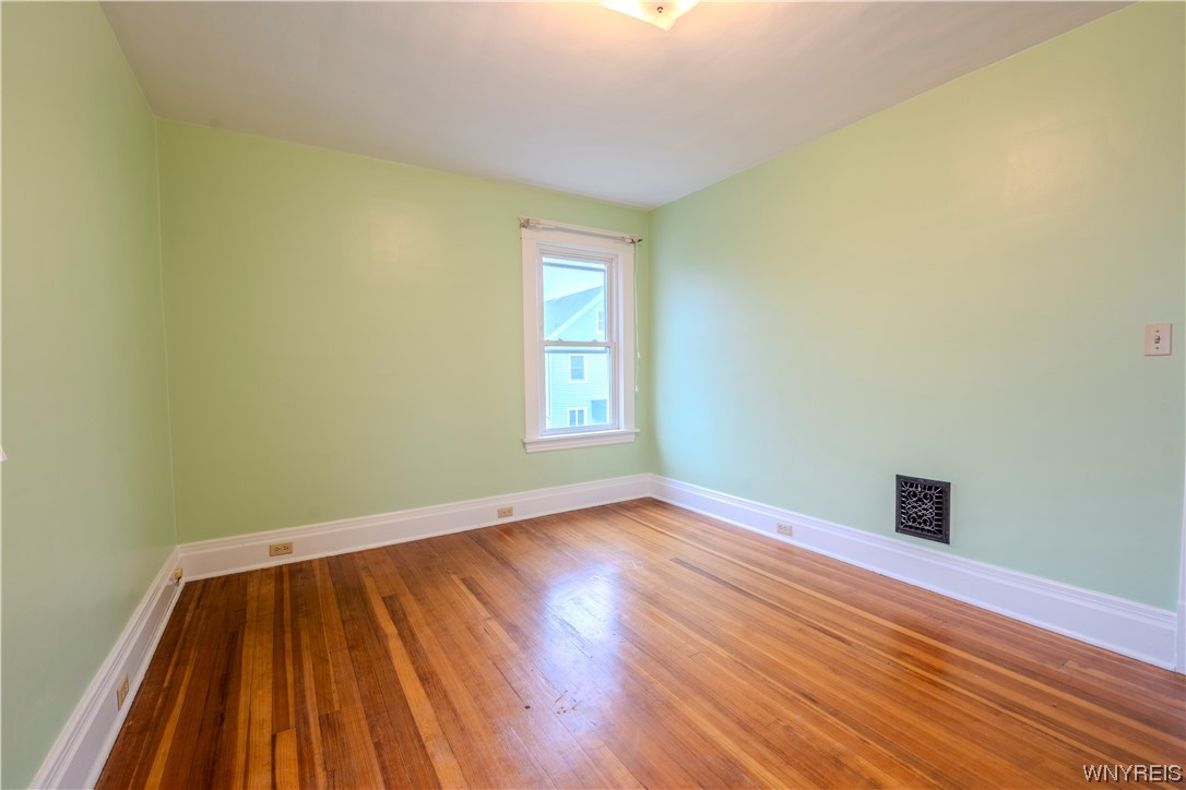 4031 Lewiston Road Niagara Falls, NY 14305 - Photo 20 of 42 1st floor bedroom could be primary