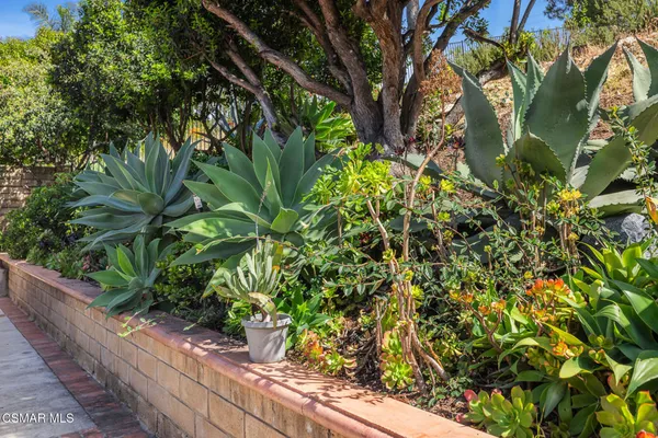 $1,068,000 | 13954 Keisha Drive, Moorpark, CA 93021