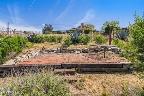 $1,068,000 | 13954 Keisha Drive, Moorpark, CA 93021