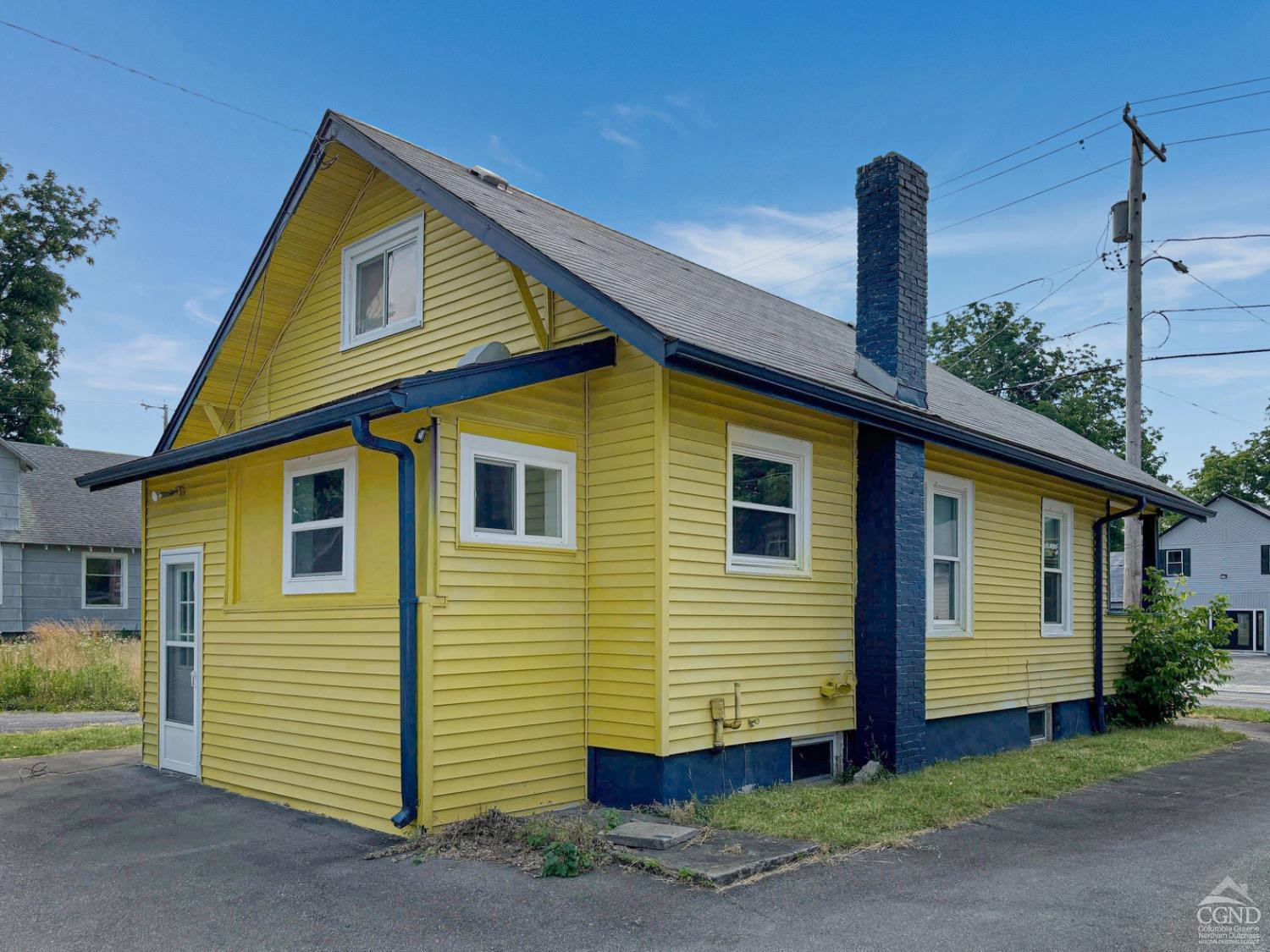 77 Maple Avenue Catskill, NY 12414 - Photo 2 of 16 Photo 2