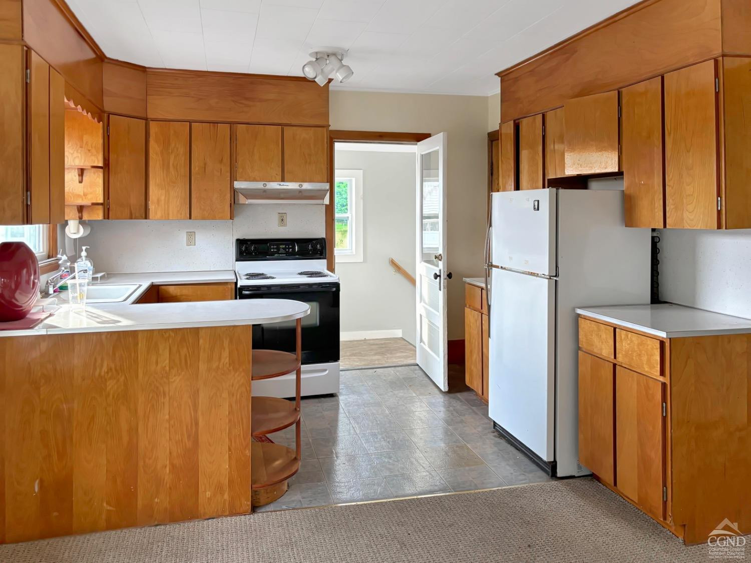 77 Maple Avenue Catskill, NY 12414 - Photo 4 of 16 Photo 4