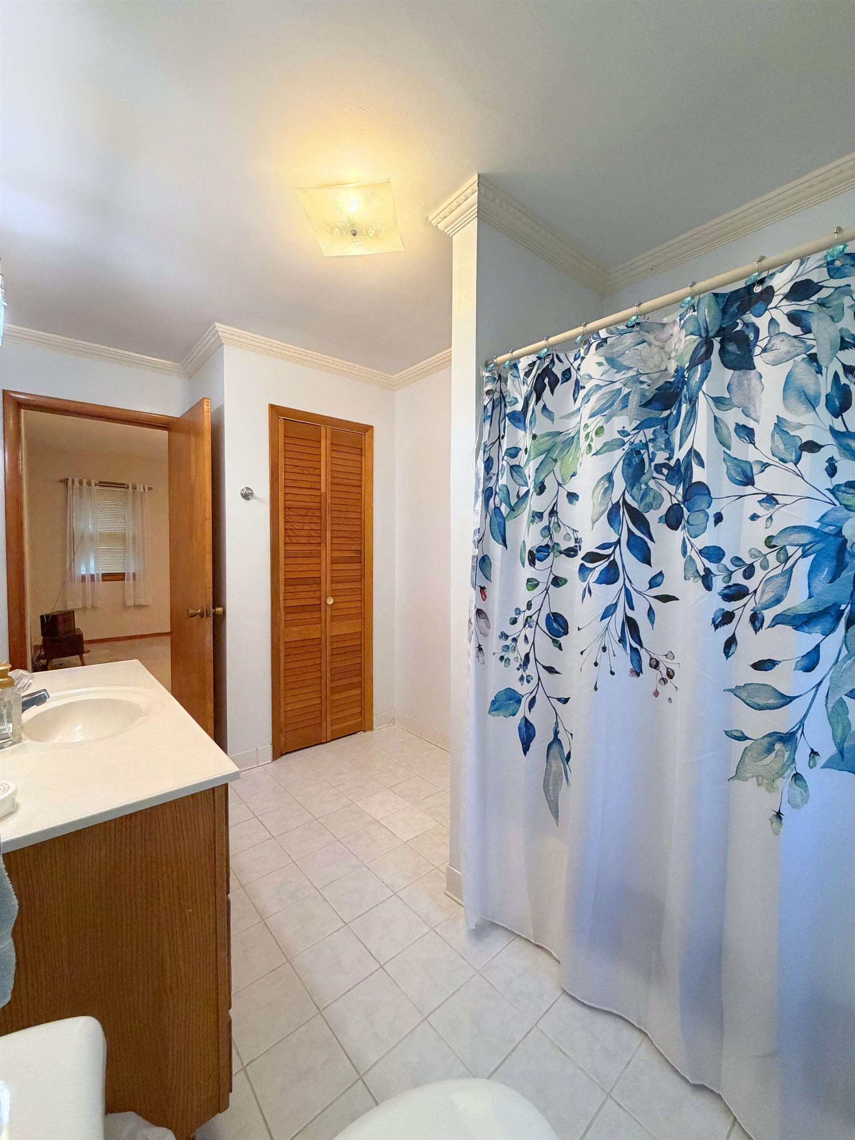 7099 North Henderson Road Davison, MI 48423 - Photo 17 of 55