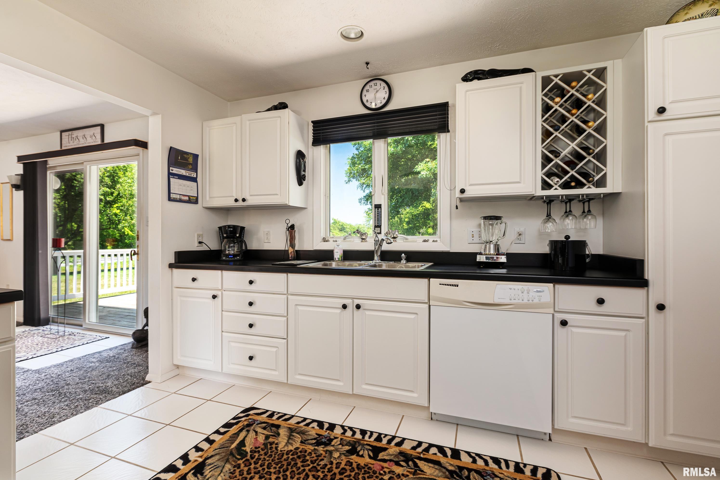 207 Bob A Rosa Avenue Murphysboro, IL 62966 - Photo 16 of 33