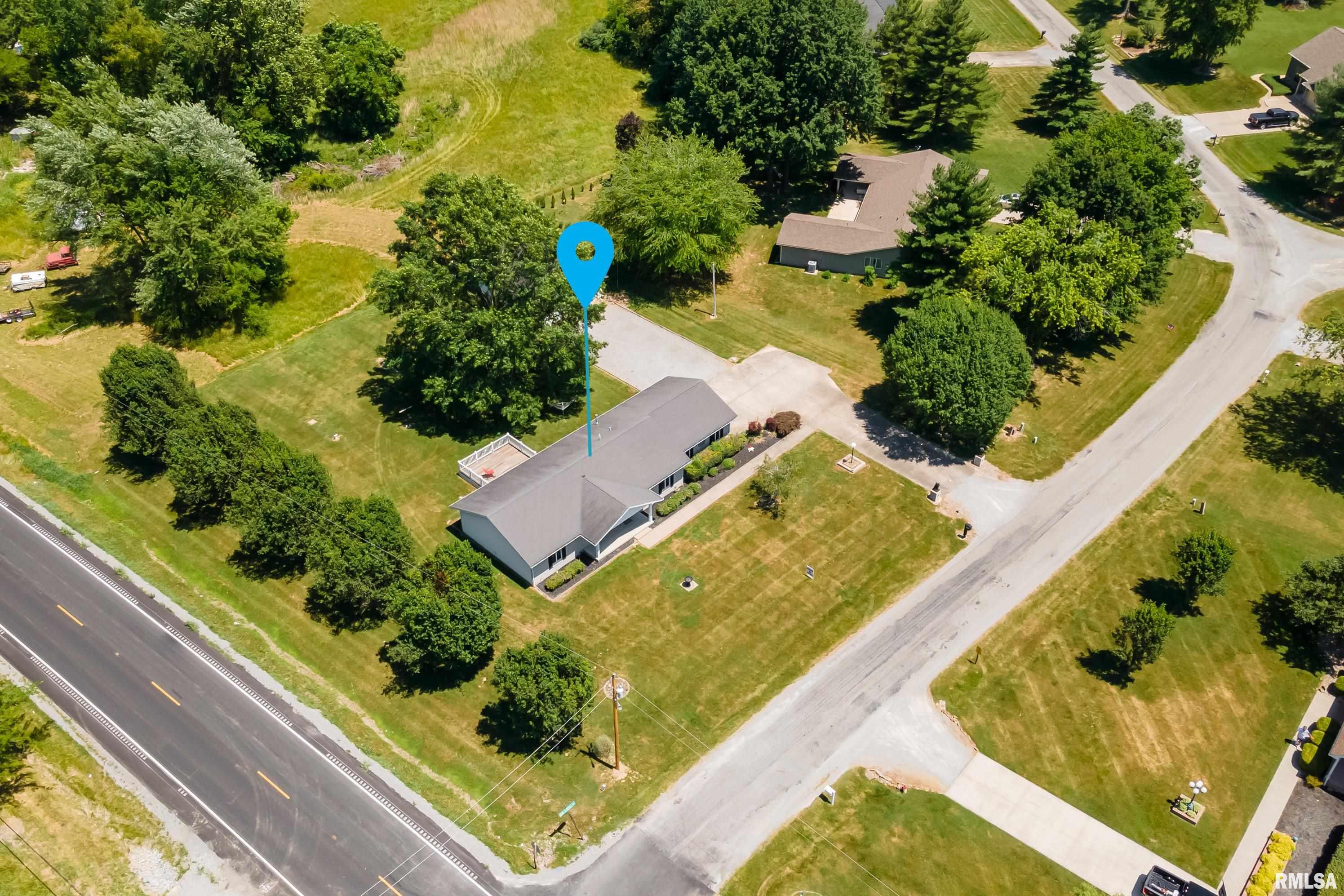 207 Bob A Rosa Avenue Murphysboro, IL 62966 - Photo 7 of 33