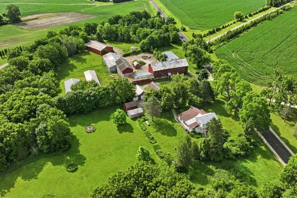 $559,900 | W762 Honey Creek Road, Burlington, WI 53105