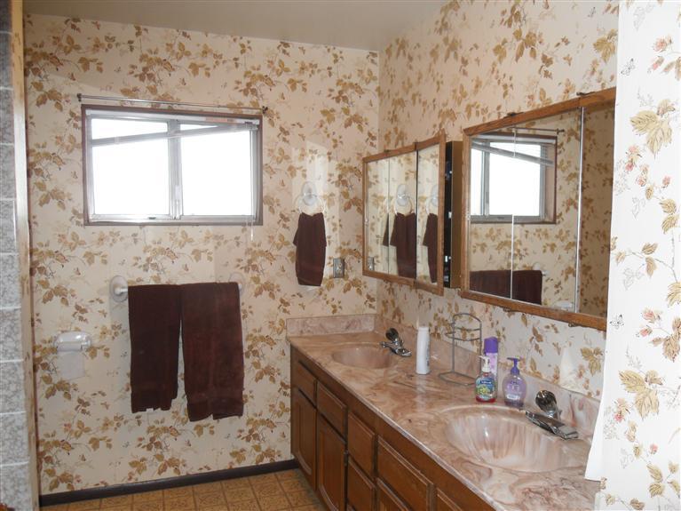 47528 Creekside Road Squaw Valley, CA 93675 - Photo 16 of 21 Gallery Image 16