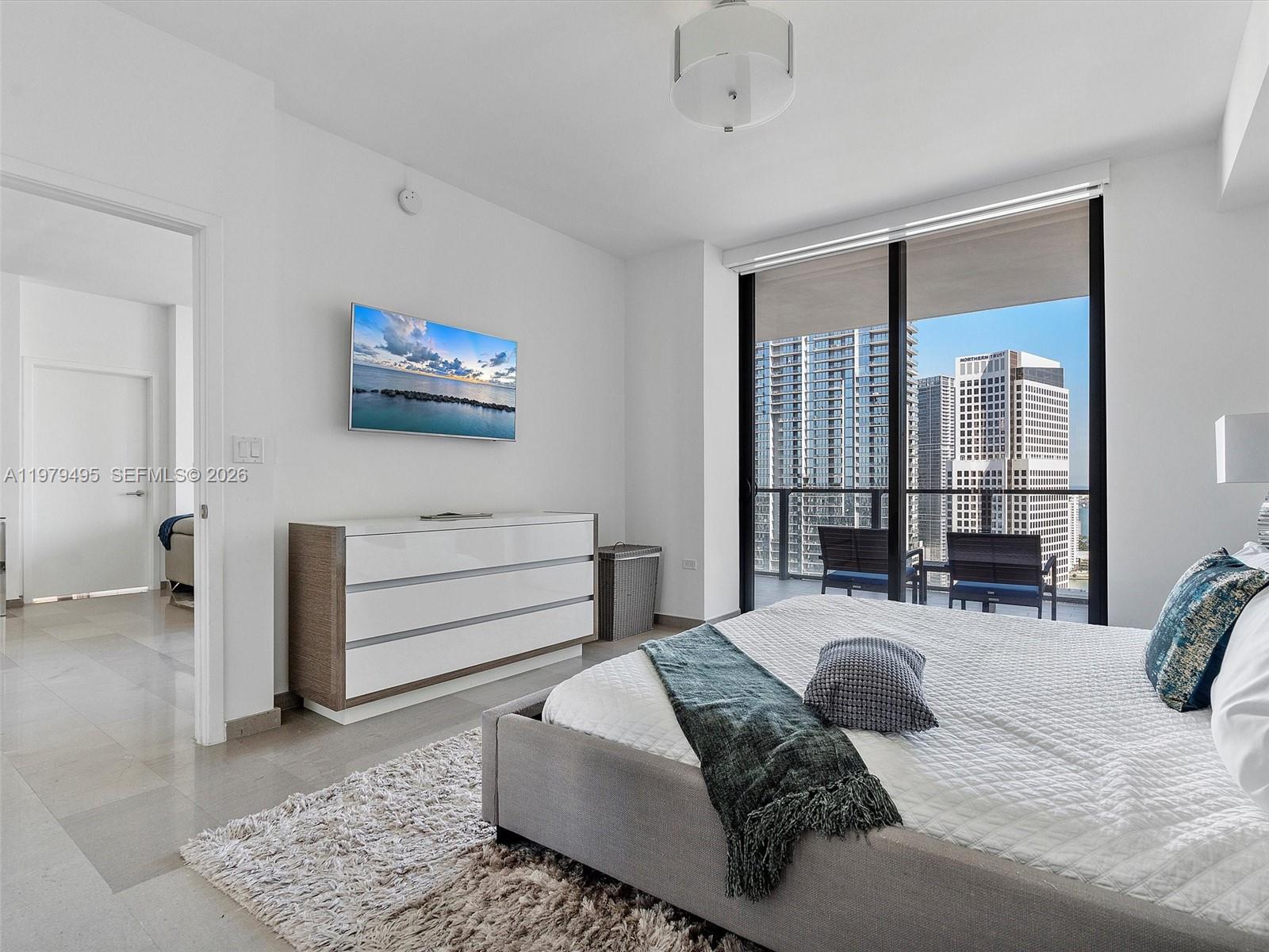 88 Southwest 7th Street, Unit 2709 Miami, FL 33130 - Photo 20 of 56