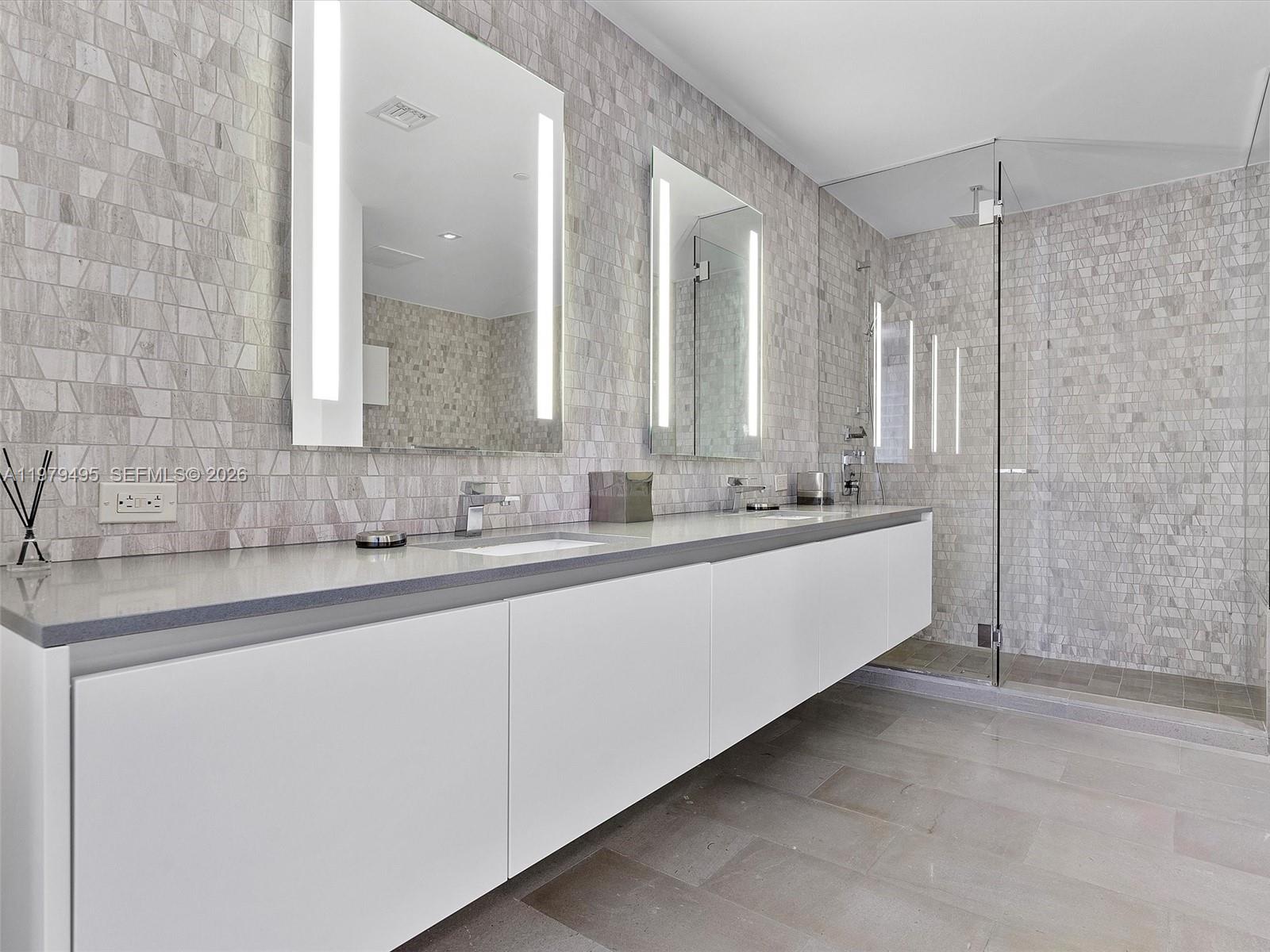 88 Southwest 7th Street, Unit 2709 Miami, FL 33130 - Photo 24 of 56
