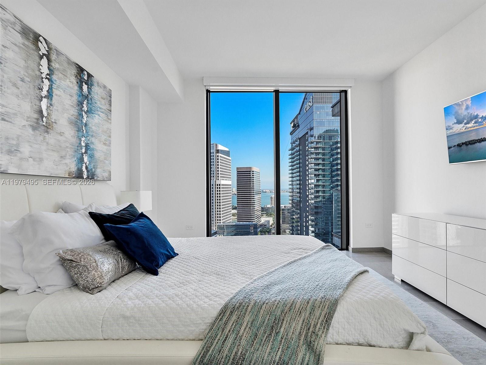 88 Southwest 7th Street, Unit 2709 Miami, FL 33130 - Photo 31 of 56