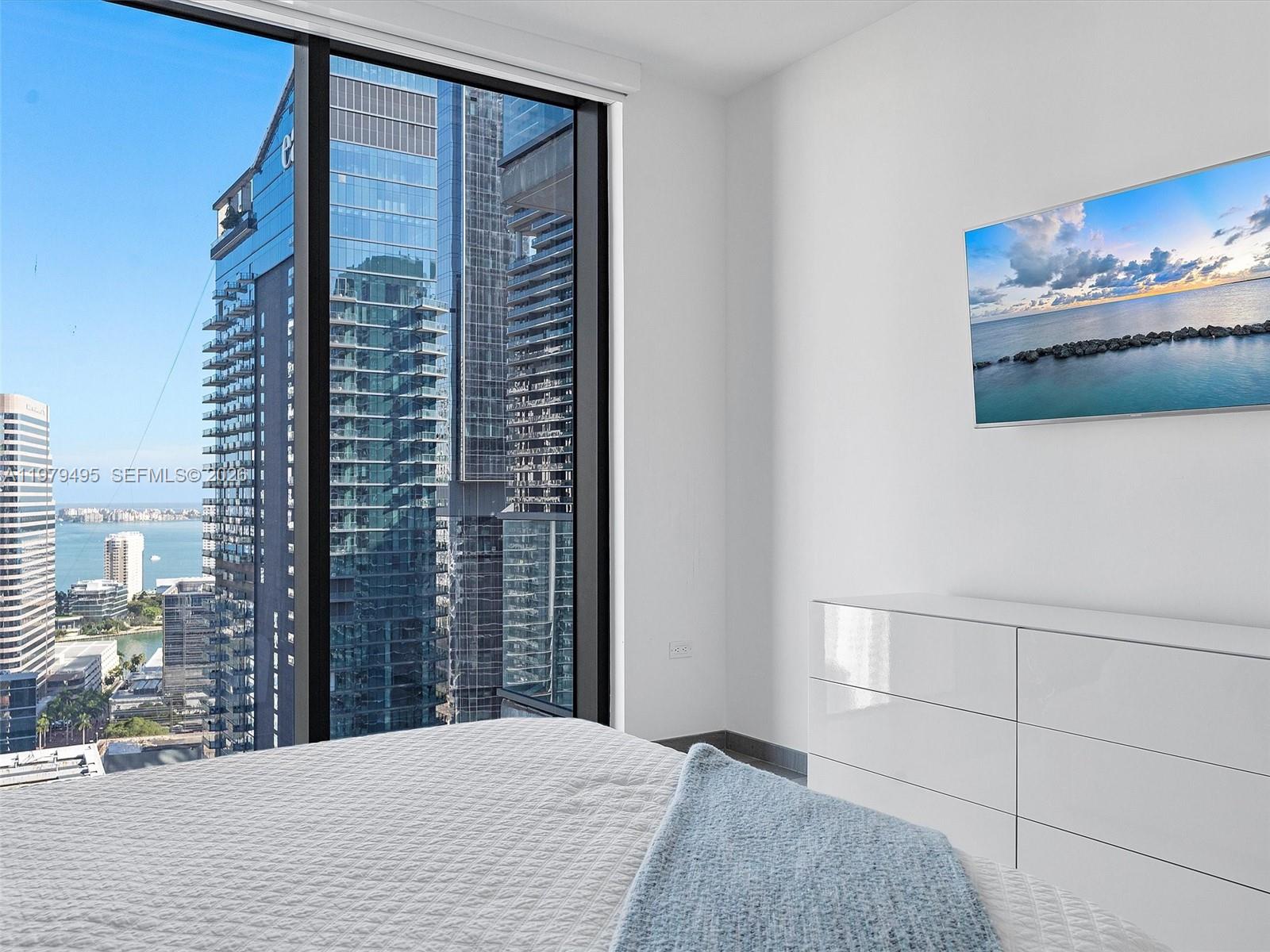 88 Southwest 7th Street, Unit 2709 Miami, FL 33130 - Photo 32 of 56