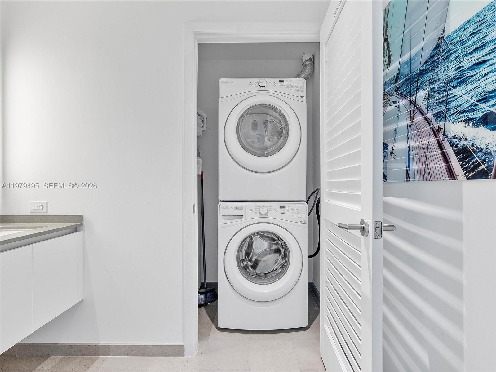 88 Southwest 7th Street, Unit 2709 Miami, FL 33130 - Photo 39 of 56
