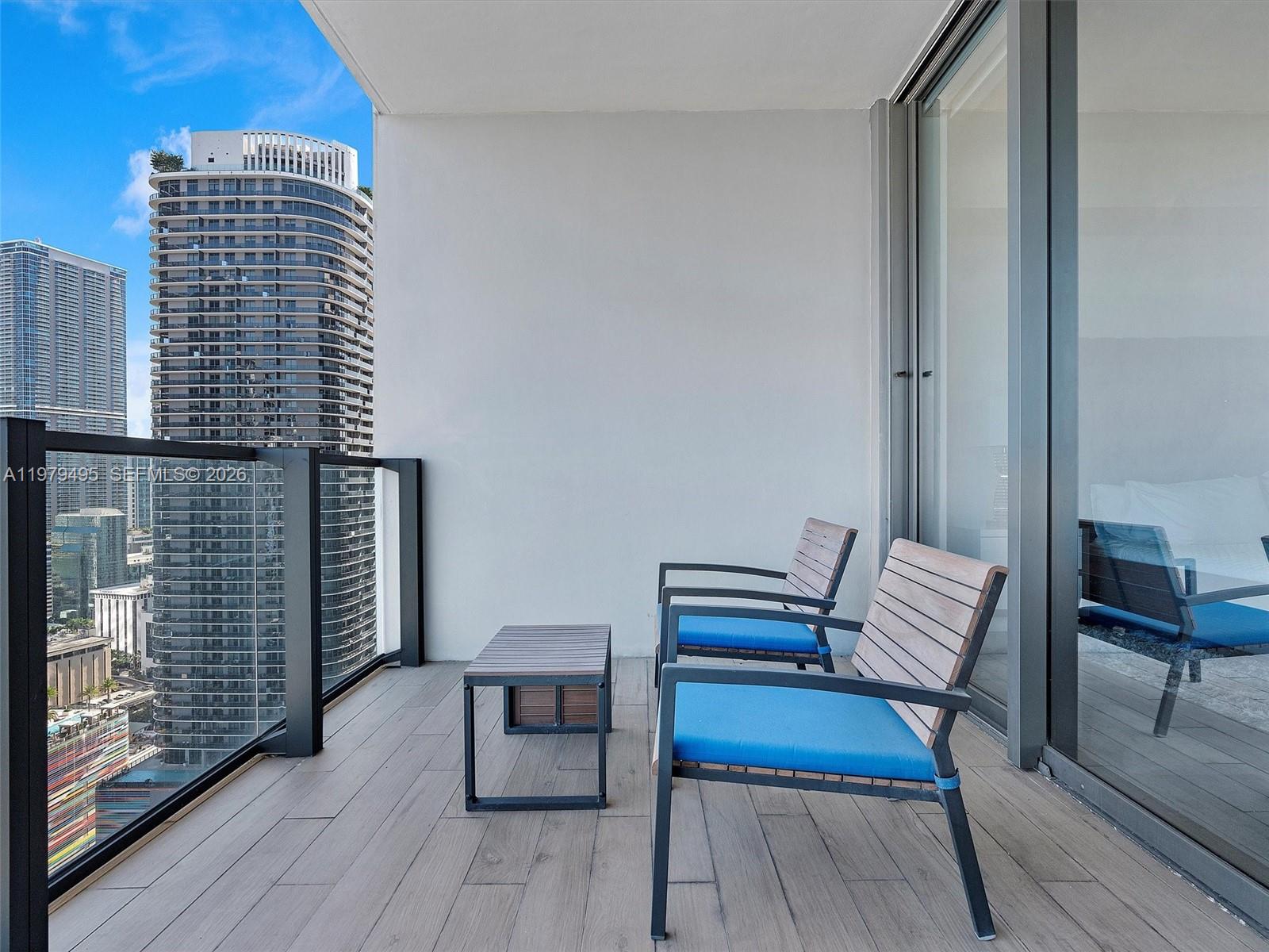 88 Southwest 7th Street, Unit 2709 Miami, FL 33130 - Photo 42 of 56
