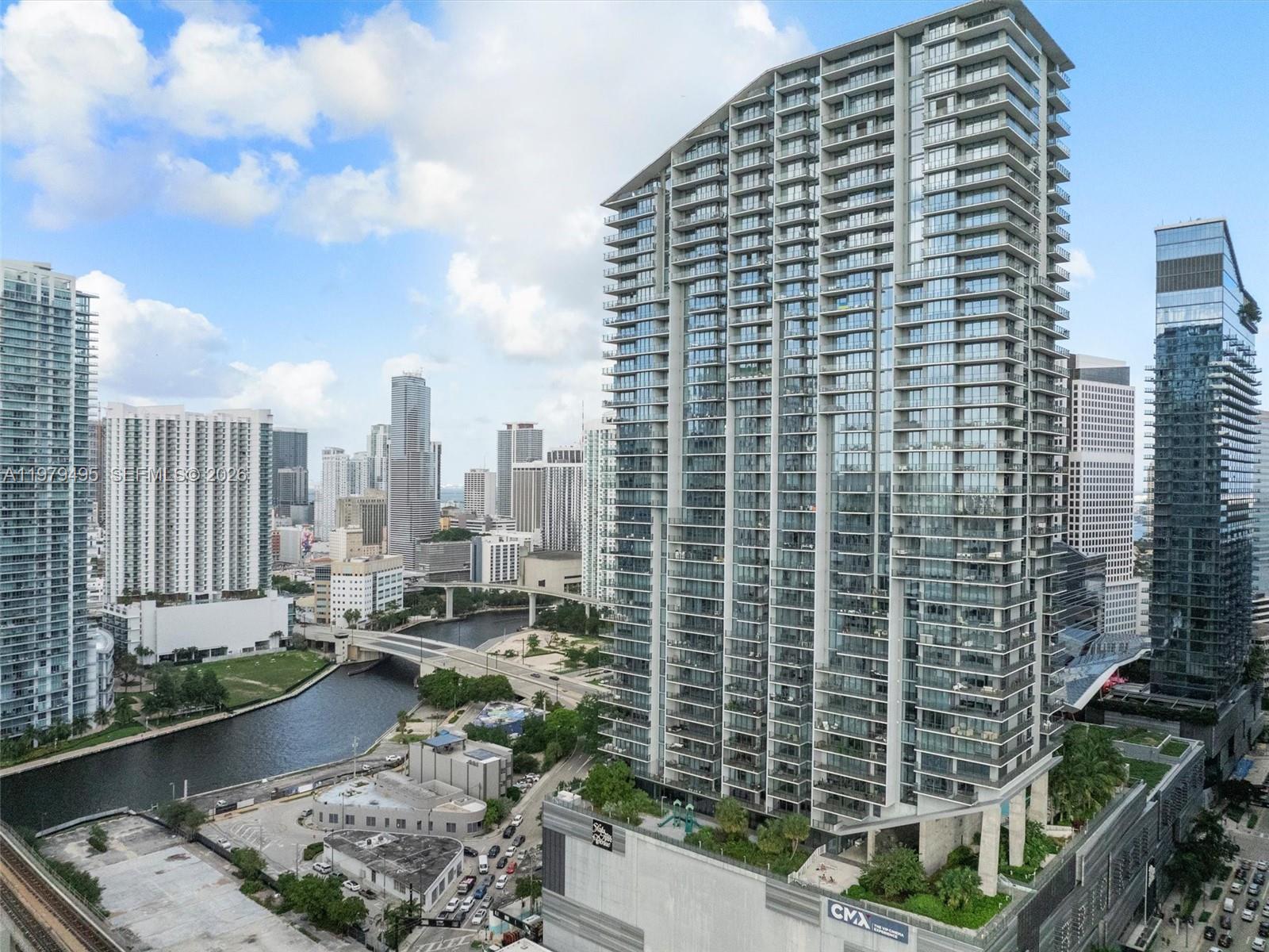 88 Southwest 7th Street, Unit 2709 Miami, FL 33130 - Photo 54 of 56