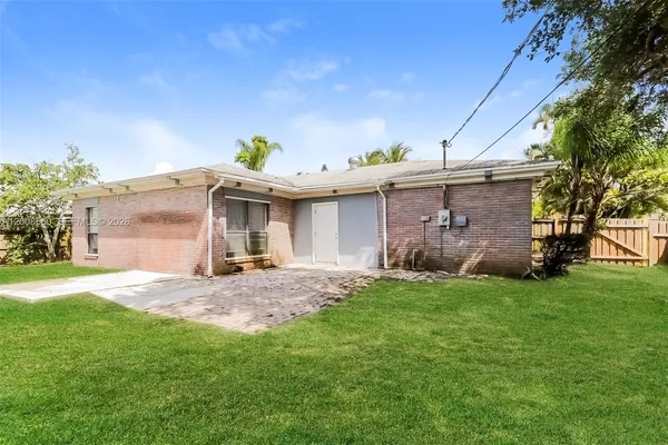 $2,240 | 438 Southeast Streamlet Avenue, Port St. Lucie, FL 34983