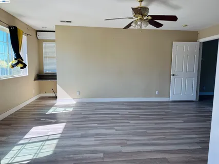 $948,000 | 2102 Overhill Road, Concord, CA 94520