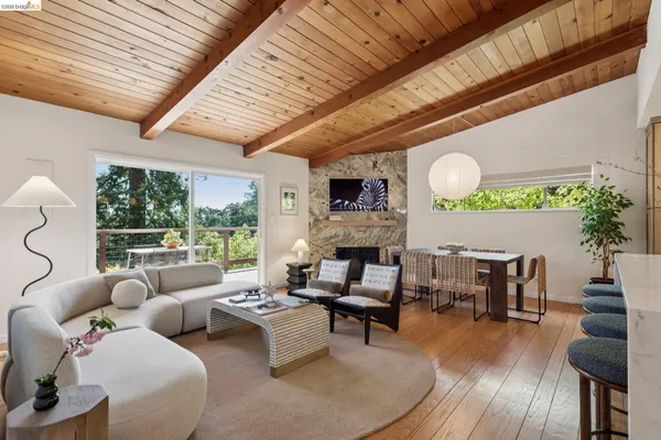 $1,098,000 | 6874 Chambers Drive, Oakland, CA 94611